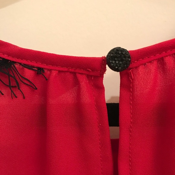 🚫SOLD🚫 EUC Red Dress w/ Eyelash Lace Accent - Picture 4 of 7